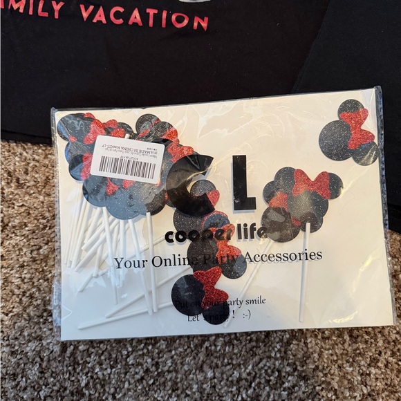 Disney Bundle - Picture 5 of 11